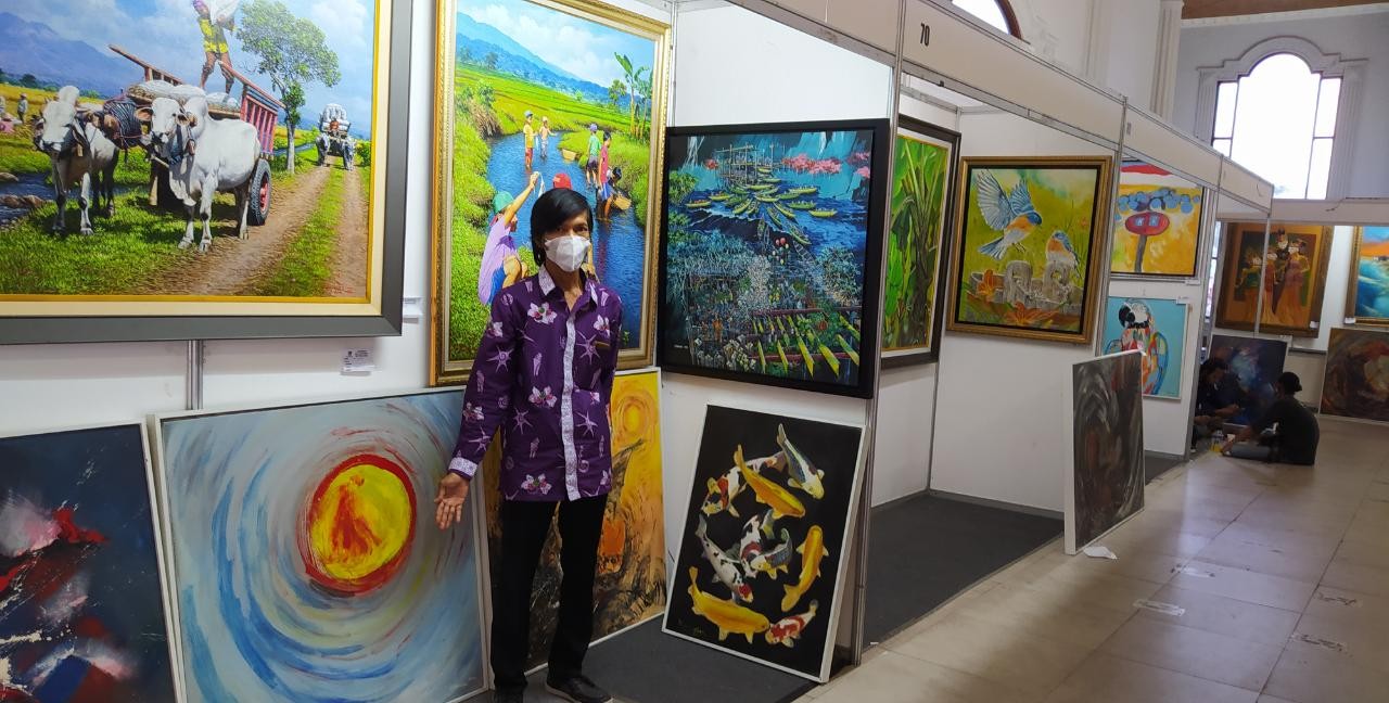 Warna, Kata, dan Nada: Menjelajahi Dunia Kreatif Tanpa Batas