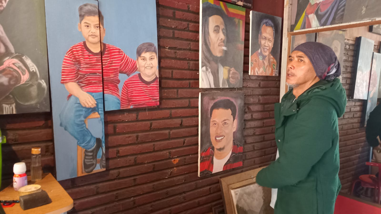 Sugeng Riyadi dan Inovasi Unik: Ruang Seni, Barbershop, dan Kopi dalam Satu Tempat
